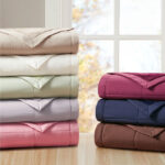 Martha Stewart Collection Down Alternative Reverse to Plush Full/Queen Blanket