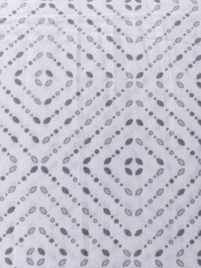 Vince Camuto 100% Cotton Double Brushed 4 piece Sheet Set (Queen) - Image 2