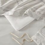 Hollywood Glam 9 Piece King Comforter Set - Image 13