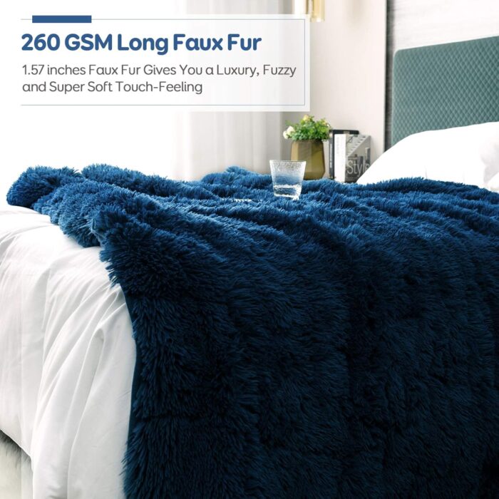 Sherpa Faux Fur Weighted Blanket (15lb) - Image 2